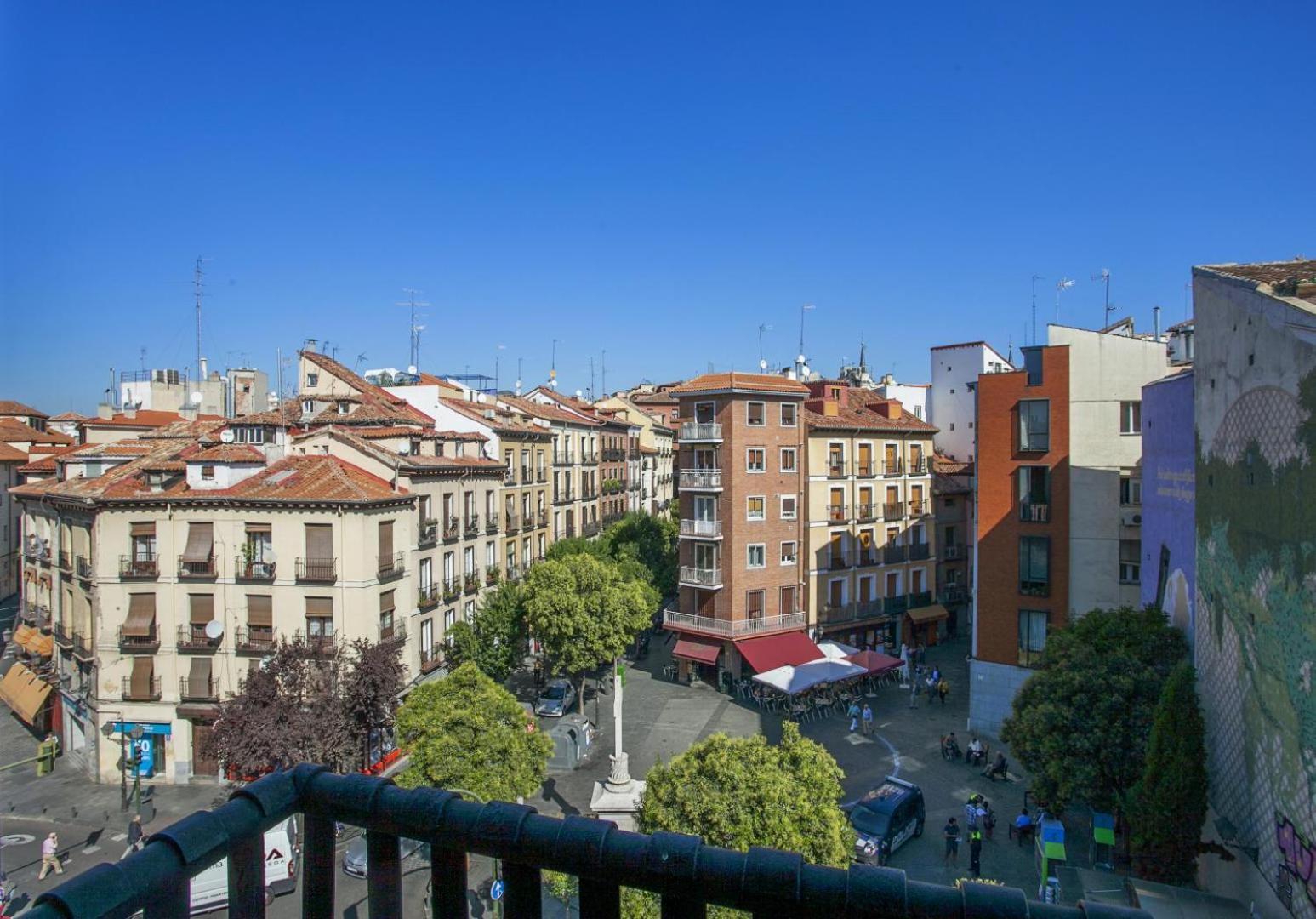 Genteel Home Cava Baja Madri Exterior foto